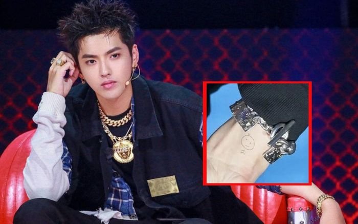 Giữa tin đồn có con riêng, Ngô Diệc Phàm để lộ hình xăm đáng ngờ, thông báo đã làm bố?
