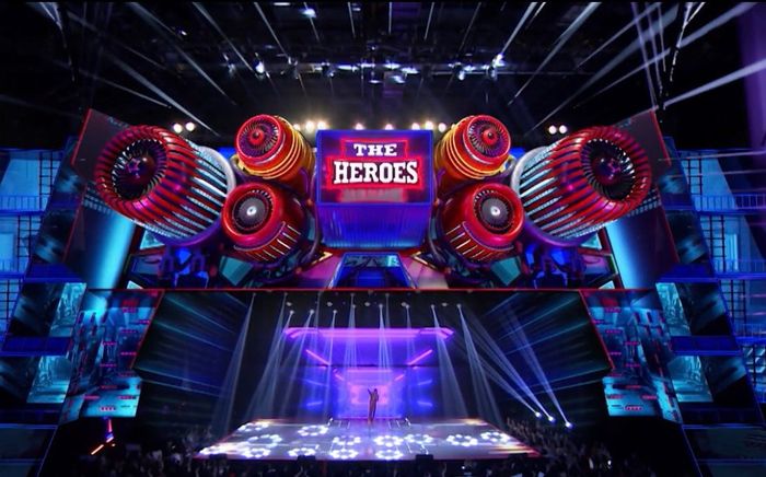 Chiến binh The Heroes thắp lên ngọn lửa xua tan bóng tối dịch bệnh
