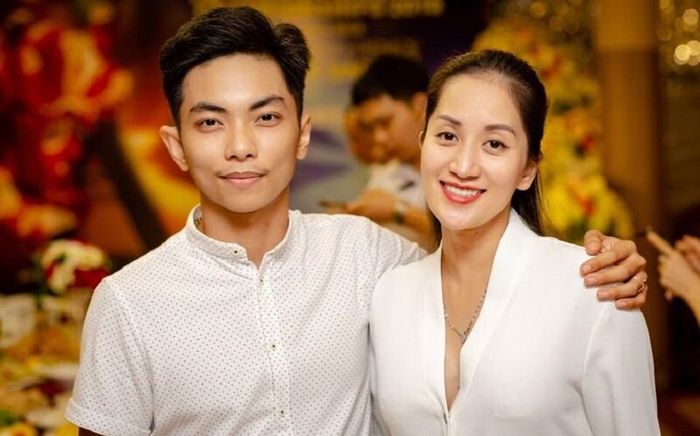 Một nữ diễn viên nói về vụ việc của Khánh Thi - Phan Hiển: 'Nó chưa kịp trải nghiệm đàn bà đã bị chị túm'