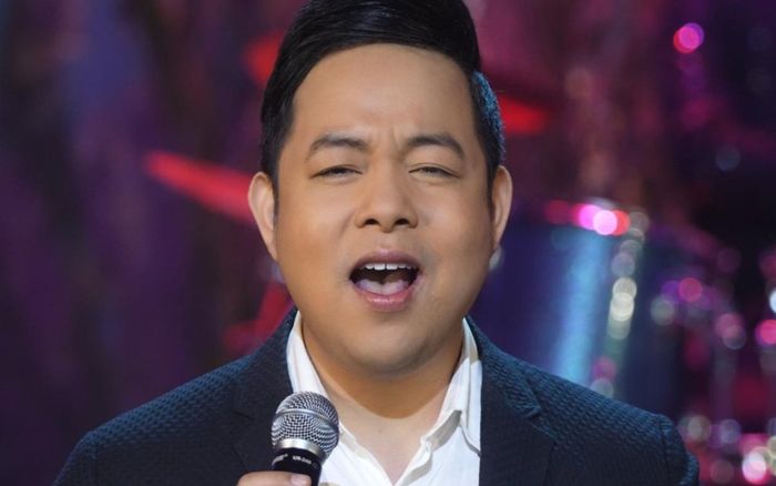 Netizen tranh cãi dữ dội vì Quang Lê đăng ảnh có cố NS Chí Tài, Hoài Linh, Phi Nhung xuất hiện cùng nhau