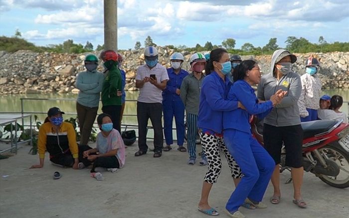 3 học sinh trượt chân xuống hồ nước sâu tử vong thương tâm, người nhà nạn nhân khóc ngất vì mất mát lớn