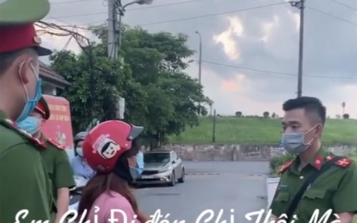 Cố cãi việc đi đón chị gái là cần thiết, cán bộ 'chốt một câu' ngắn gọn: 'Lằng nhằng, lên phường'