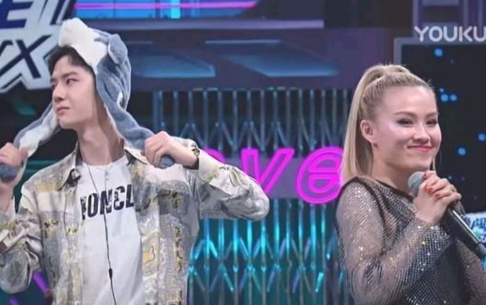 Nữ vũ công Nhật Bản được 'săn lùng' ráo riết sau khi ôm Vương Nhất Bác