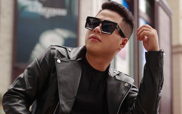 Nhà đào tạo TikTok Ngô Văn Cần: 'Kinh doanh thời trang trên TikTok phải tìm đến tôi'