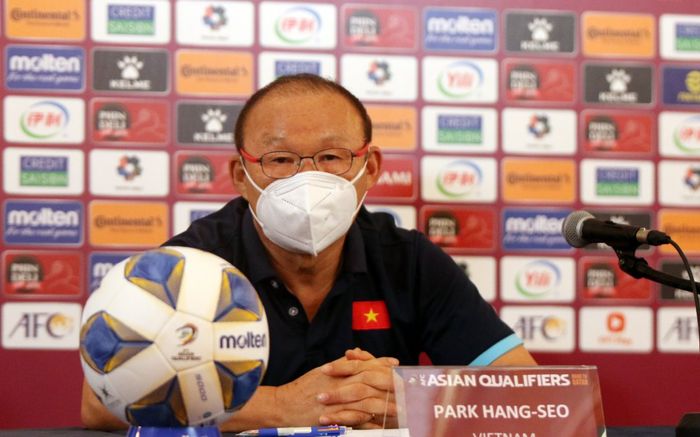 HLV Park Hang Seo: 'Tôi tôn trọng quyết định của trọng tài'