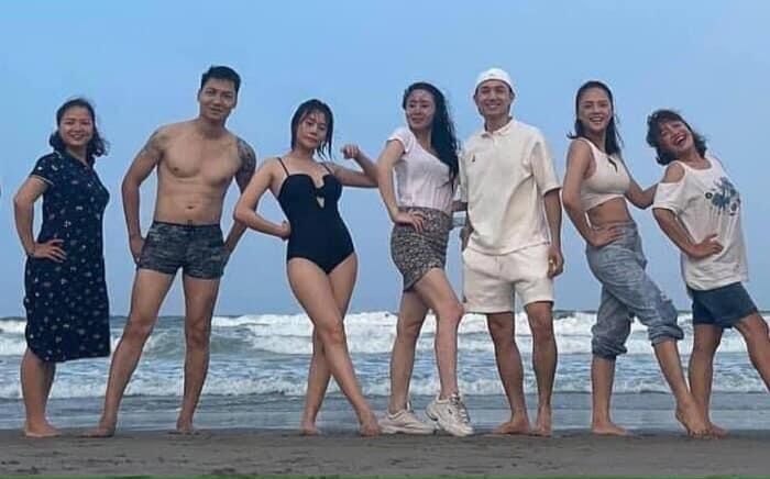 Phương Oanh 'Hương vị tình thân' ấm ức vì lộ body ngập mỡ thua xa cả mẹ chồng