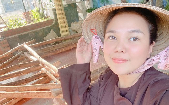 Giang Kim Cúc lên tiếng sau lùm xùm từ thiện: 'Nếu Cúc phạm tội thì đâu dám trơ mặt lên truyền thông'