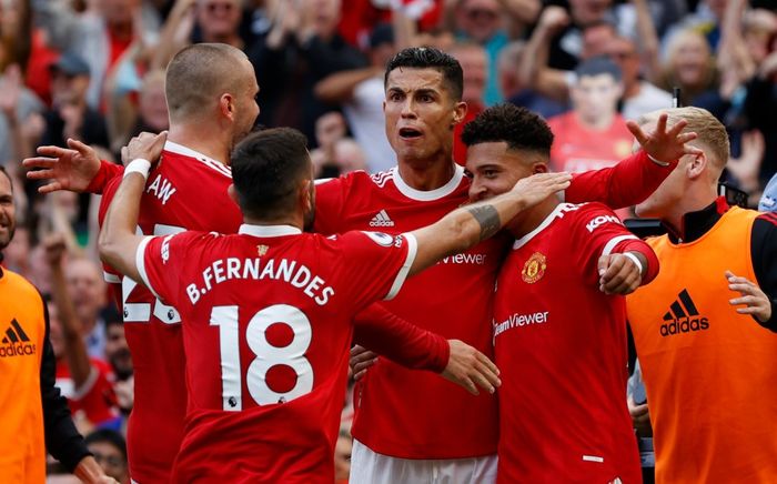 Ronaldo lập cú đúp ngày ra mắt, MU thắng tưng bừng lên đỉnh Ngoại hạng Anh