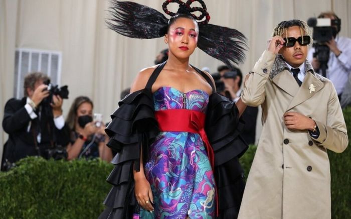 Những bộ cánh độc lạ đánh đố người nhìn trên thảm đỏ Met Gala 2021