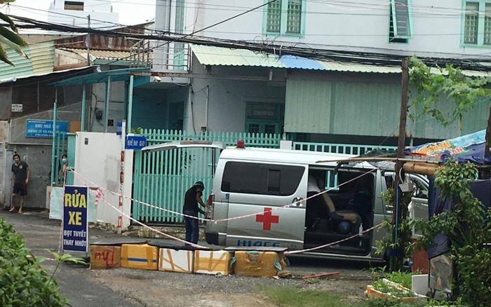 TP Thủ Đức: Liên tiếp phát hiện 2 nam thanh niên trẻ tuổi tử vong trong phòng trọ