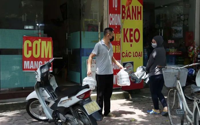 Danh sách 22 quận huyện, thị xã ở Hà Nội dư kiến được bán hàng ăn, uống mang về từ 12 giờ ngày 16/9