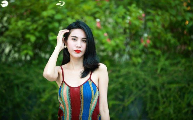 Xôn xao việc Thủy Tiên kêu gọi cứu trợ lũ lụt vào 3 tài khoản ngân hàng khác nhau nhưng chỉ nhận có một?