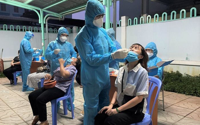 TP.HCM tiếp tục thần tốc xét nghiệm toàn dân từ nay đến ngày 30/9
