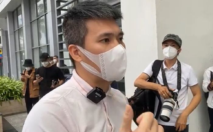 Công Vinh mất bình tĩnh khi nhắc đến CEO từng tố vợ chồng anh ăn chặn tiền từ thiện