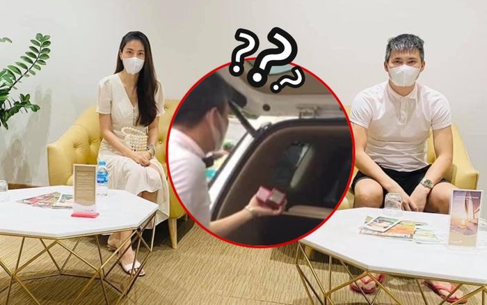 Dân mạng xôn xao hình ảnh Công Vinh cầm con dấu bên cạnh thùng giấy sao kê khi ra về, thực hư ra sao?