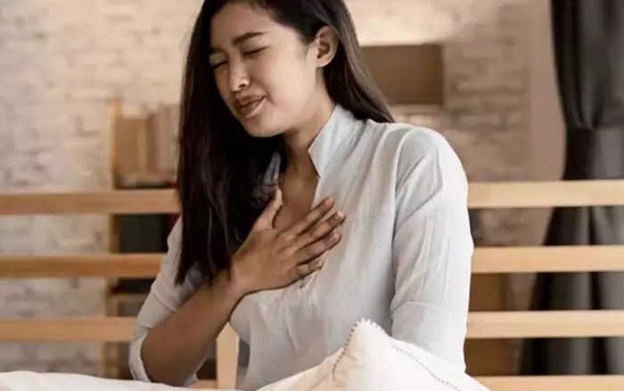 Có những phản ứng này trong vòng 20 ngày sau khi tiêm vaccine Covid-19, cần tới gặp bác sĩ ngay