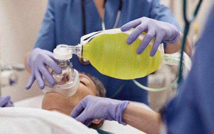 Ước 'được' nhiễm Covid-19, người phụ nữ đau khổ cầu xin lòng thương của cư dân mạng