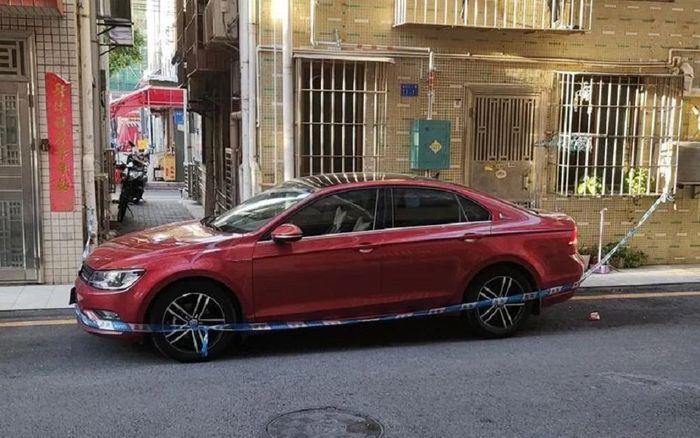 Vụ bé gái tử vong vì bị bỏ quên trong xe ô tô vào ngày Trung thu: Do bố mẹ mải đánh bài