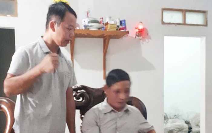 Đưa vợ đi chữa hiếm muộn rồi sinh được 2 bé, con lớn càng giống thầy lang mới tá hỏa sự thật đằng sau