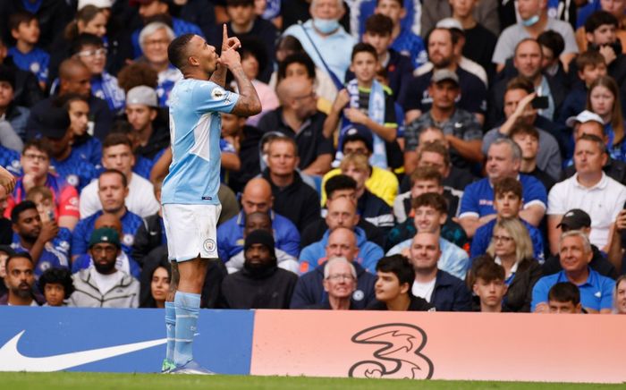 Jesus trở thành chân sút thứ 2 xé lưới Chelsea mùa này