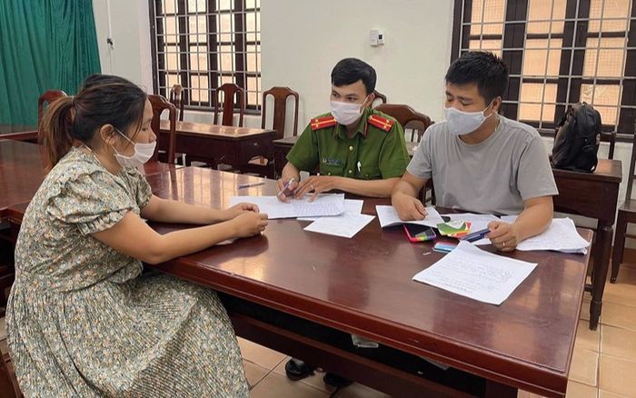 Cô gái 22 tuổi lừa bán suất tiêm vaccine với giá 5 triệu đồng