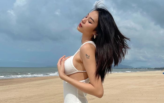 Phí Phương Anh xuất hiện không lộ mặt nhưng khiến khán giả cảm thấy 'tới công chuyện' vì lí do này