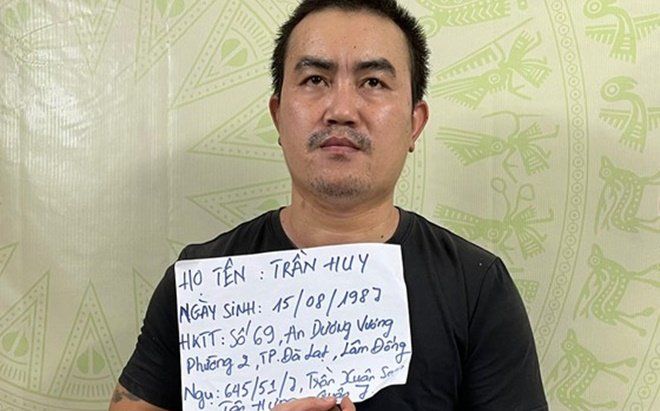 Lời khai bất ngờ của nghi phạm chém lìa đầu người đàn ông ở quận 7