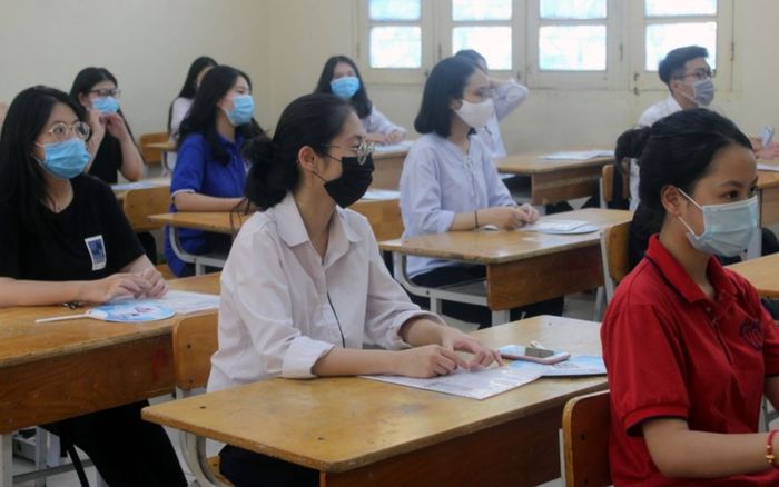 Bộ GD&ĐT: Chuẩn bị để tổ chức thi tốt nghiệp THPT 2022 theo phương án giai đoạn 2022-2025