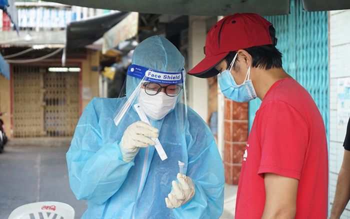 Ngày 28/9 vừa qua, vì sao TP.HCM chỉ ghi nhận 377 ca mắc Covid-19 mới?