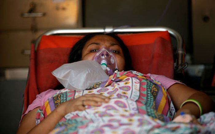 Vợ qua đời vì Covid-19, chồng muốn cưới chị vợ nhưng bị ngăn cấm nên quyết đưa các con 'chôn cùng'