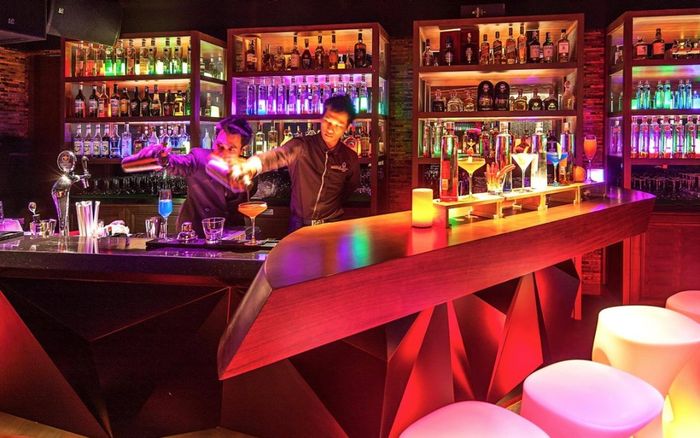 Những hoạt động nào tiếp tục tạm dừng sau 30/9 ở TP.HCM