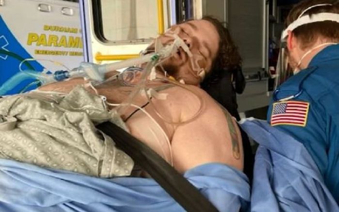 Chạm ngưỡng cửa tử thần vì Covid-19, người đàn ông hối hận: 'Tôi cứ tưởng hệ miễn dịch của tôi tốt'