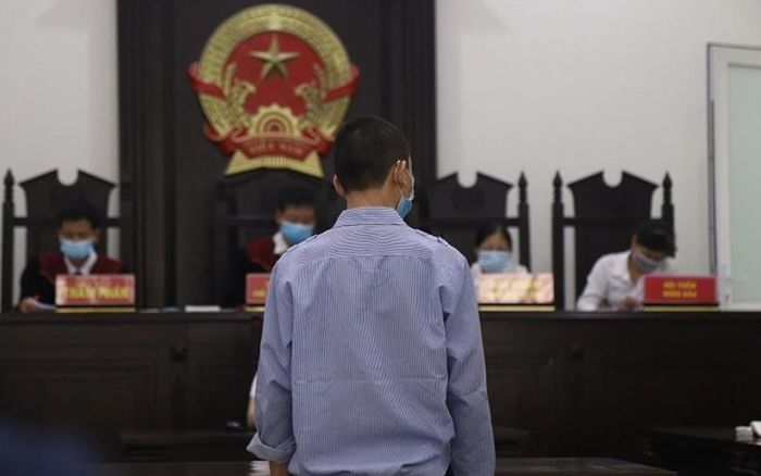 Sau khi bị đánh hội đồng, nam sinh lớp 9 đâm bạn cùng trường tử vong