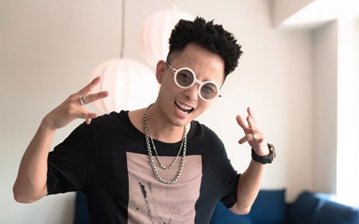 Pha xử lý cồng kềnh của rapper Rhymastic: Xin lỗi rồi xoá bài rồi lại đăng bài xin lỗi