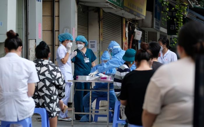 Sáng 5/10, Hà Nội ghi nhận thêm 1 ca dương tính mới với SARS-CoV-2