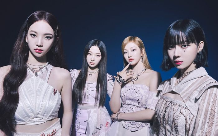 Ấn tượng với doanh số album đầu tay của aespa: Hơn 400.000 bản được tẩu tán