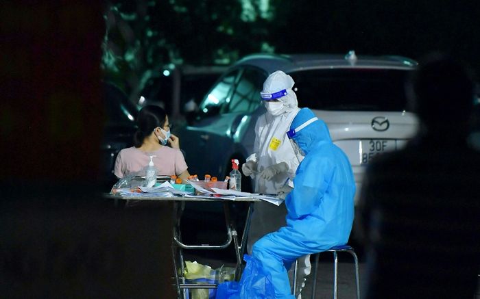Chiều 5/10: Hà Nội thêm 2 ca dương tính mới với SARS-CoV-2 tại Hoàng Mai