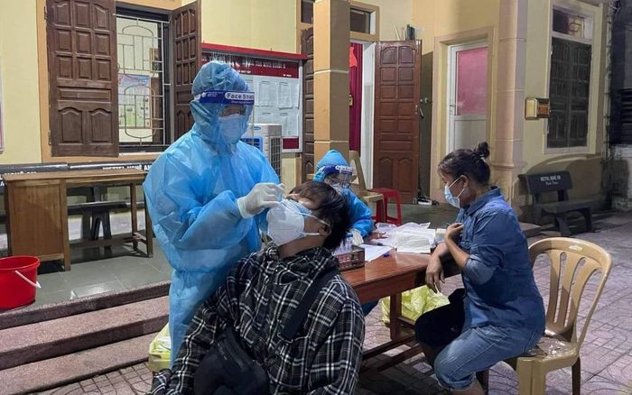 Nghệ An: Công dân từ miền Nam trở về dương tính với virus SARS-CoV-2
