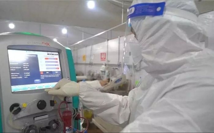 Sáng 10/10: Chỉ còn 9% bệnh nhân COVID-19 đang điều trị