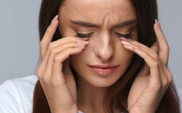 Làm mãi mà không thấy tiền đâu, kiểm tra xem bạn có nét tướng 'nghèo' này không nhé