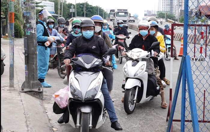 Chốt phương án đi lại giữa TP.HCM và 4 tỉnh lân cận