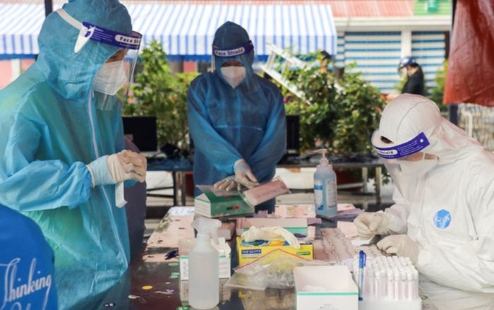 Bản tin Covid sáng 13/10: Hà Nam, Thanh Hóa, Sóc Trăng thêm F0, nhiều nơi ca mắc giảm