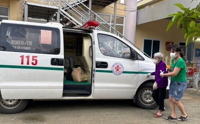 Cụ bà 105 tuổi mắc Covid-19 ở Nghệ An đã được xuất viện