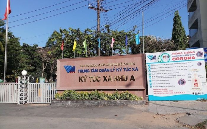 TP.HCM đóng cửa Bệnh viện Dã chiến số 1, trả lại Ký túc xá cho sinh viên