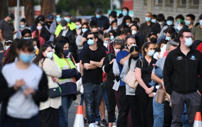 Các nước rục rịch mở cửa sau thời gian dài chống chọi với Covid-19