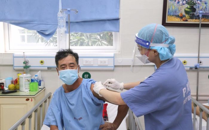 Số ca tử vong giảm mạnh, cả nước có 3.193 ca mắc mới