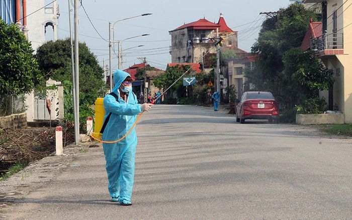 Nam Định: Phát hiện 20 trường hợp dương tính với Covid-19 ở cùng một thôn