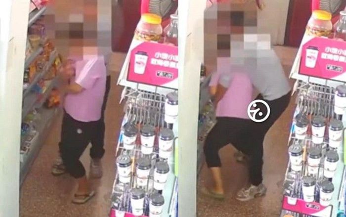 Giả vờ mua mì gói, gã đàn ông ngang nhiên sờ soạng nữ chủ tiệm tạp hóa