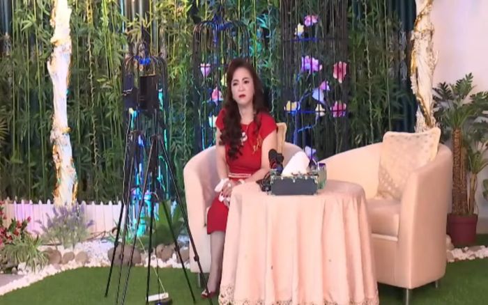 Bà Phương Hằng khẳng định bị nhóm ông Võ Hoàng Yên 'hành hung tinh thần', sẽ tung ghi âm để chứng minh