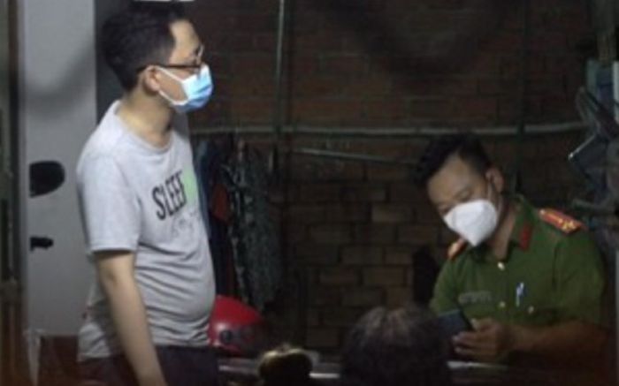 Điều tra vụ đối tượng lạ mặt xông vào nhà dân bế bé trai 2 tuổi, hành hung người nhà khi bị phát hiện